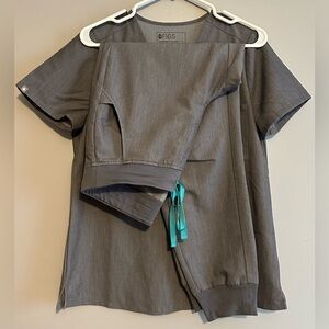 Figs Gray Scrub Set with Teal Accents
